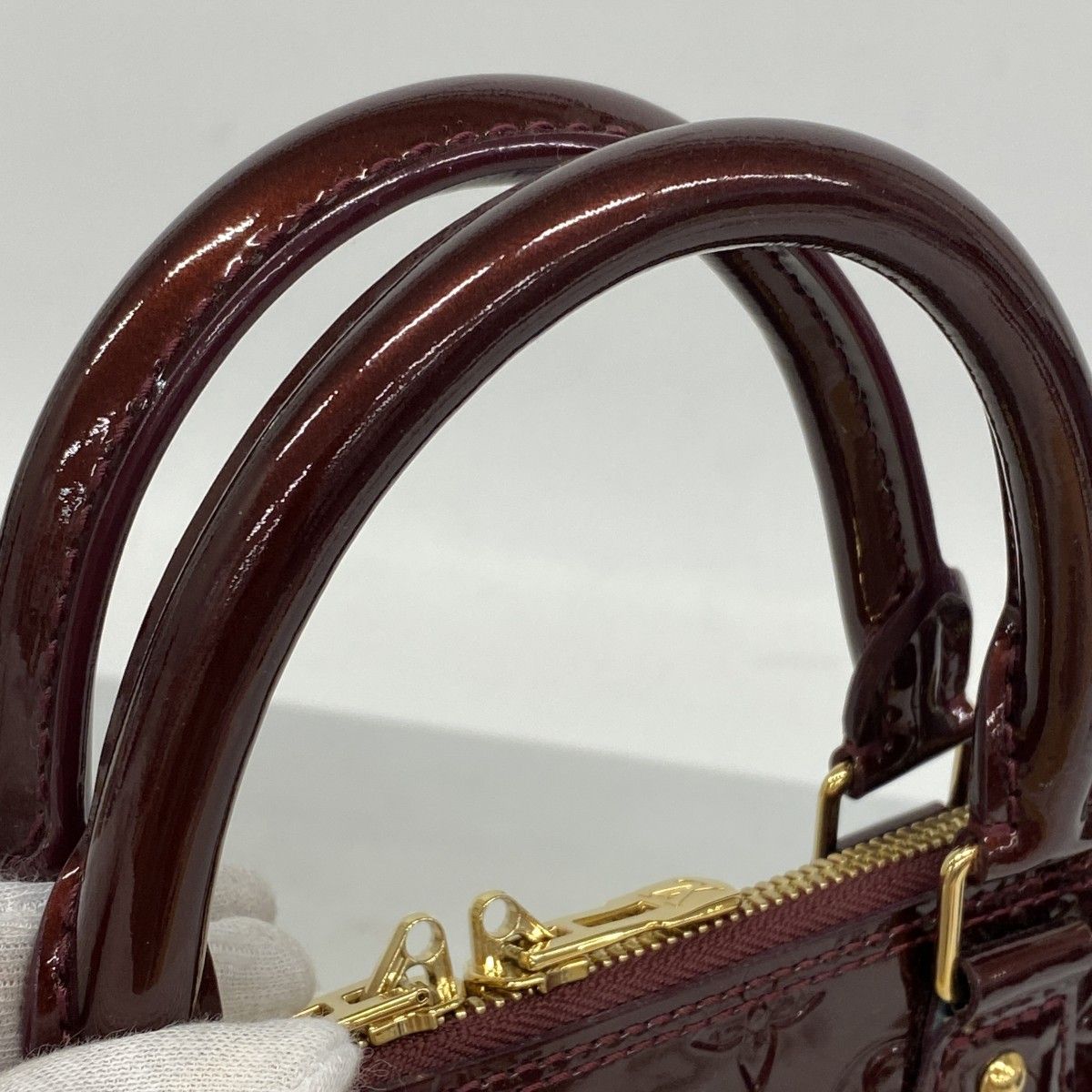 Louis Vuitton Handbag Vernis Alma PM — view 8