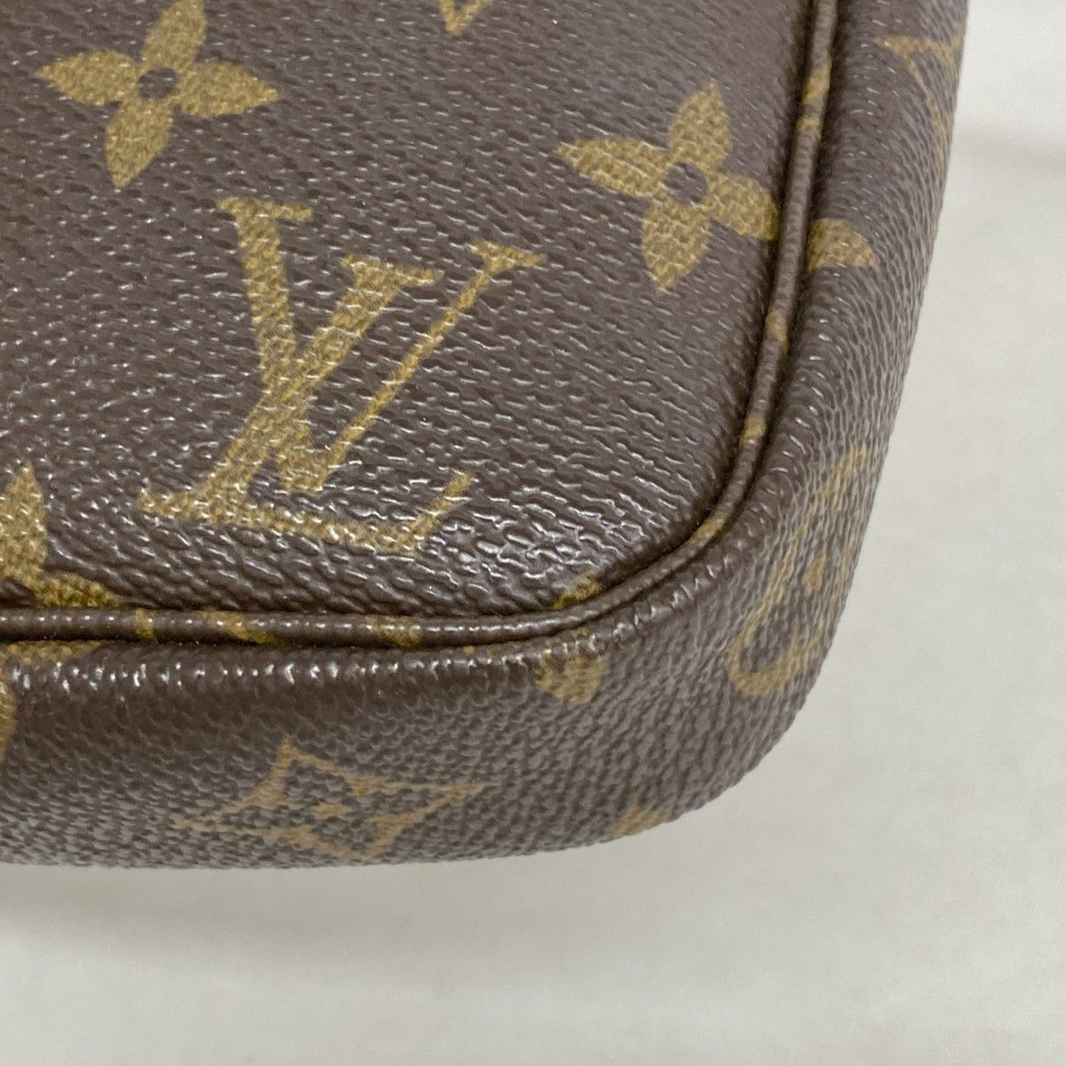 Louis Vuitton Pouch Monogram Pochette Soir Brown — view 8
