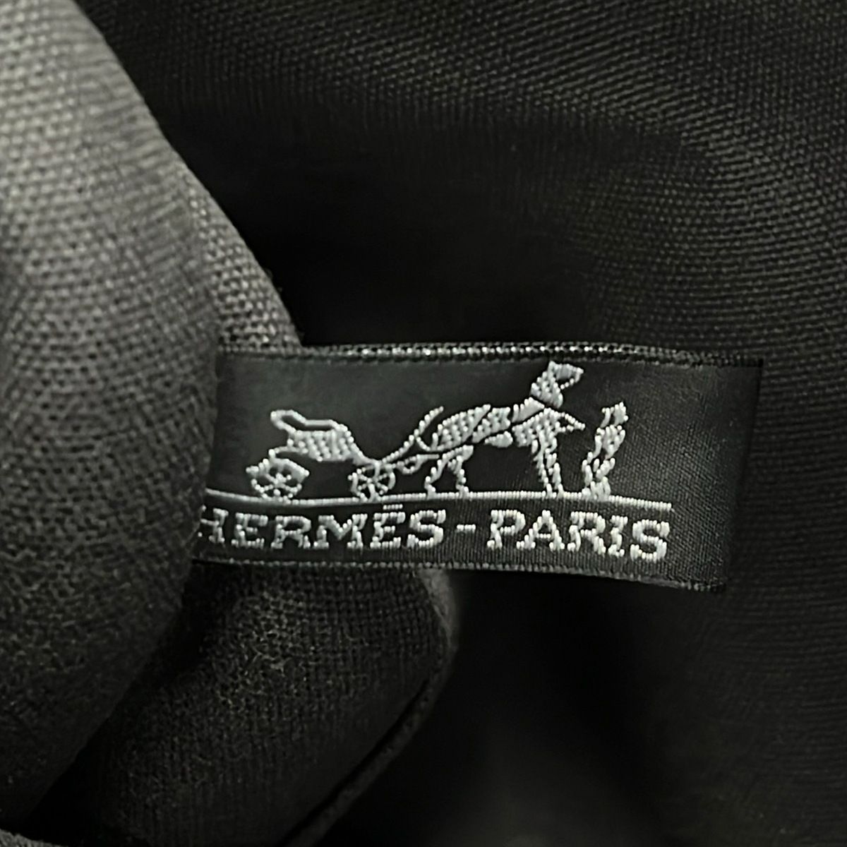 Hermes Tote Fourre Tout MM Gray Black — view 8