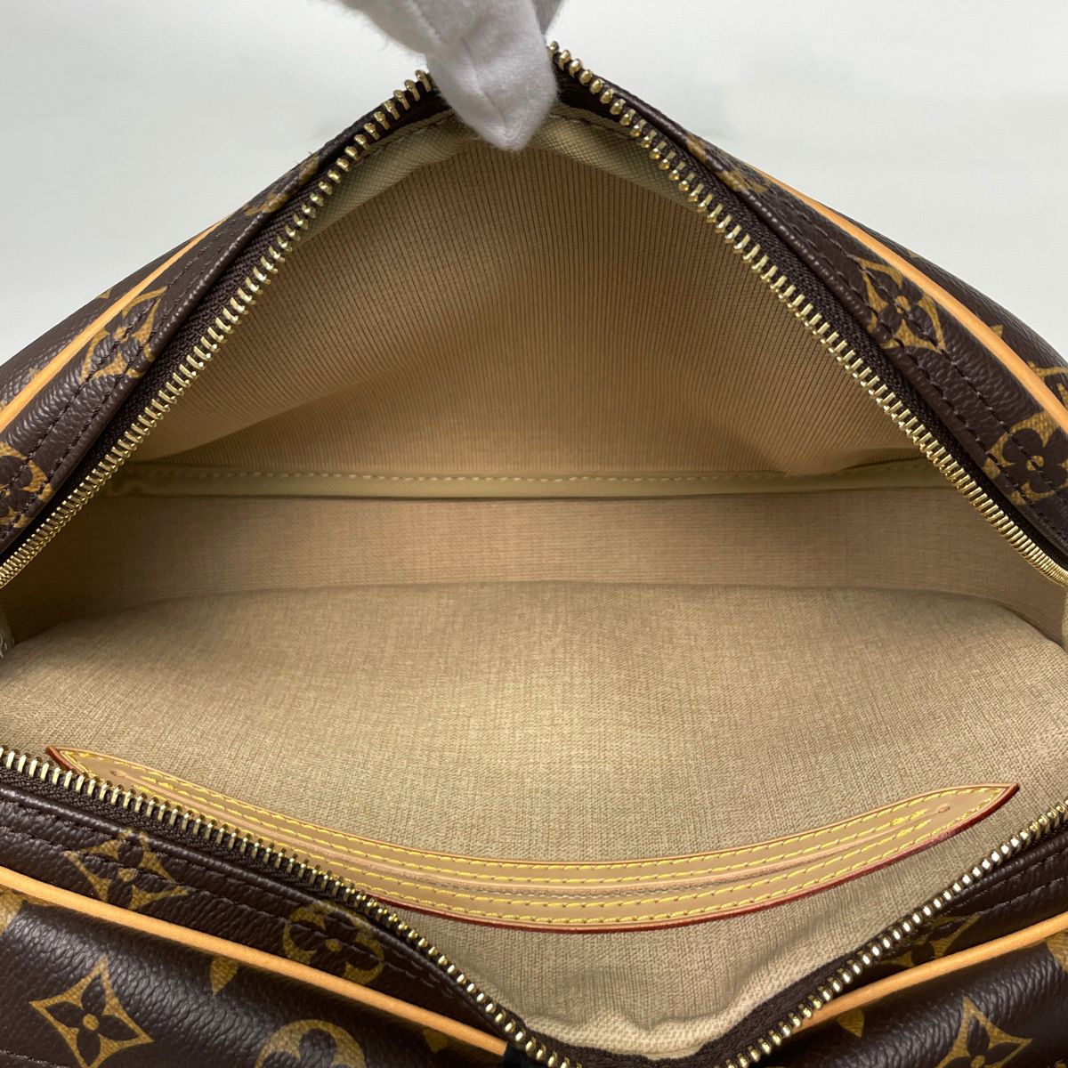 Louis Vuitton Reporter PM Shoulder Bag Monogram Brown — view 8