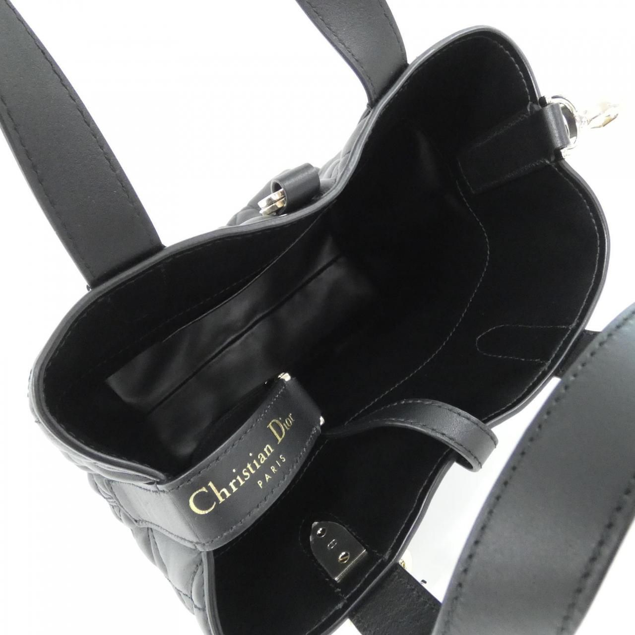 Dior Toujour Vertical Tote Small Osnw — view 8