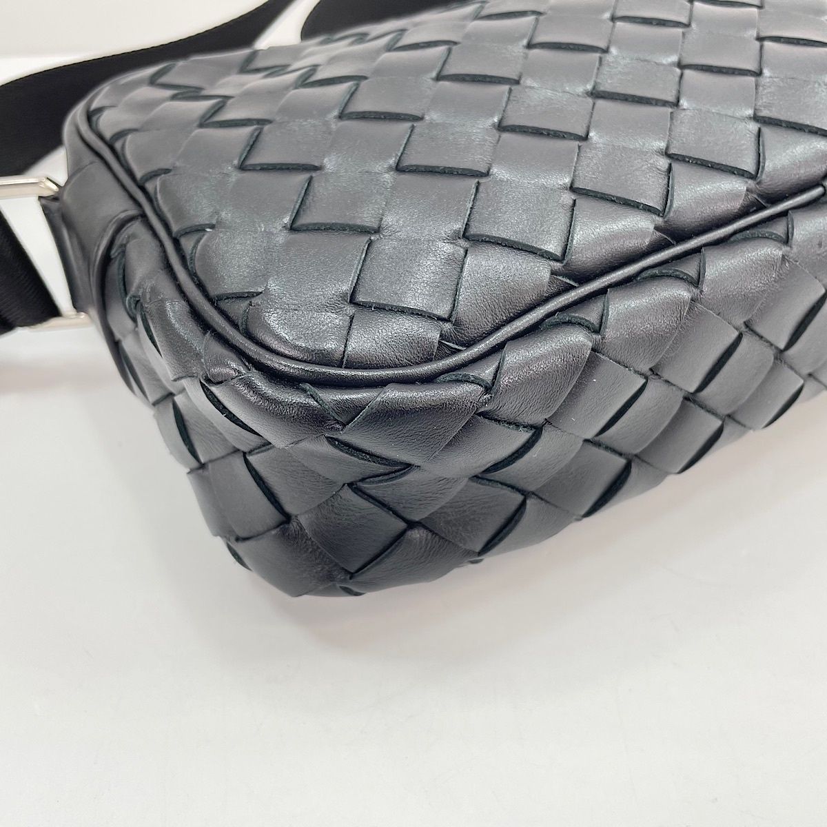 Bottega Veneta Shoulder Bag Intrecciato — view 8