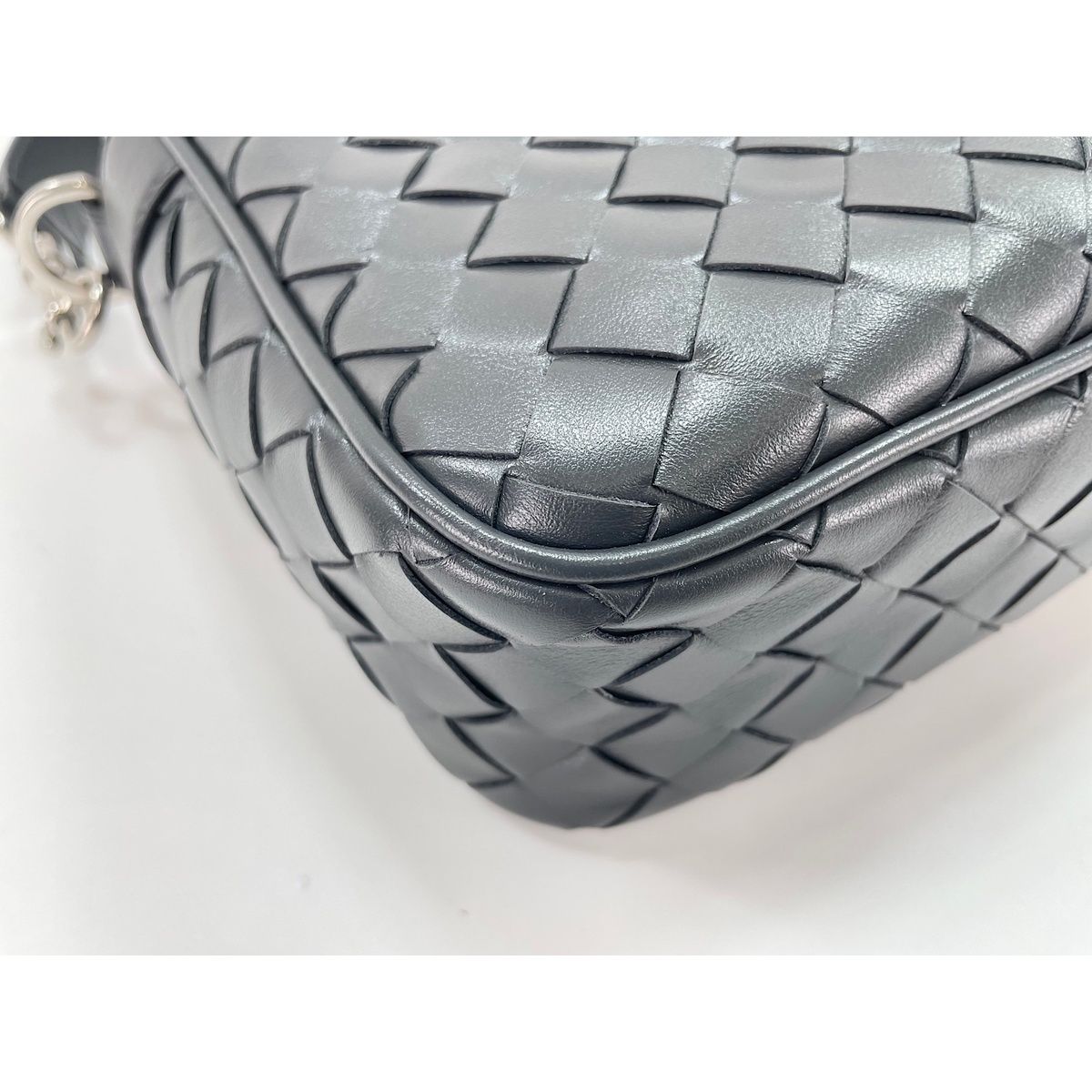 Bottega Veneta Shoulder Bag Intrecciato — view 8