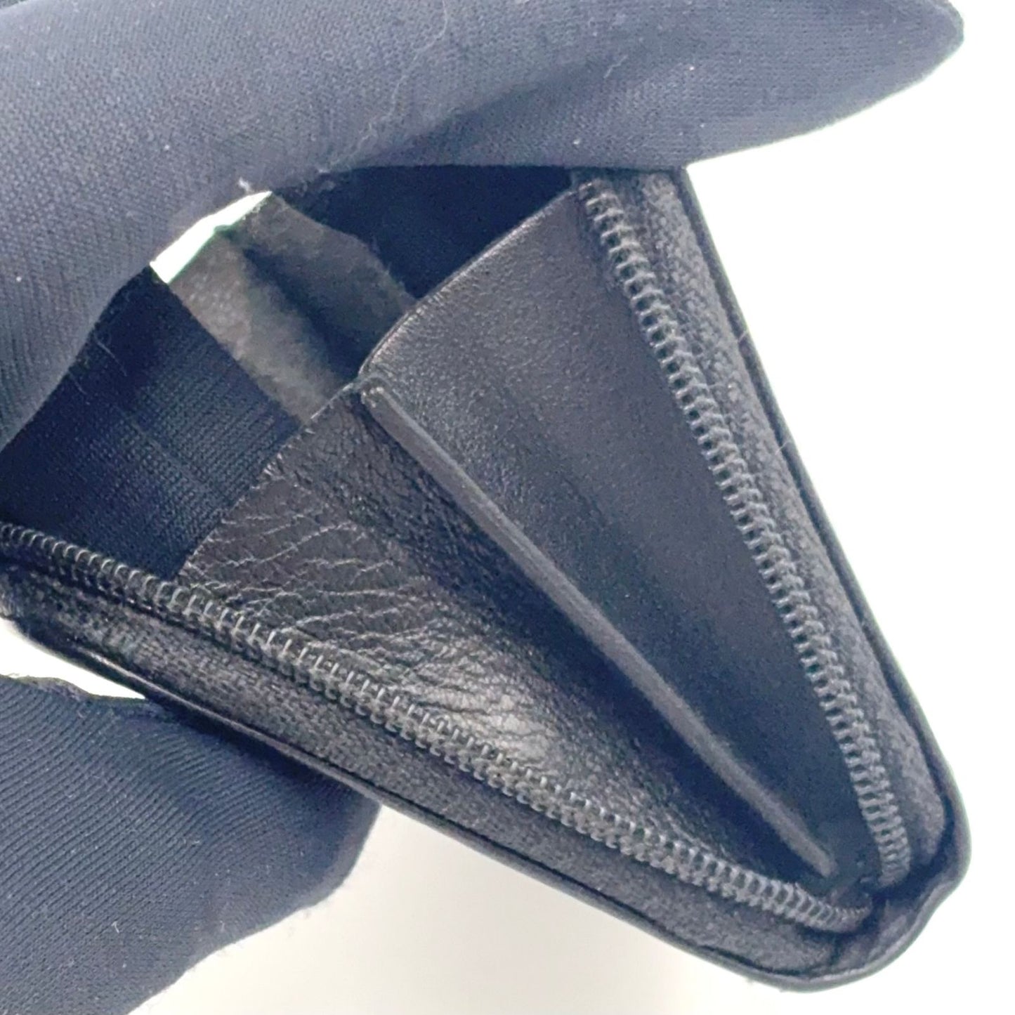 Gucci GG Coin Case Leather Black Wallet Silver — view 9