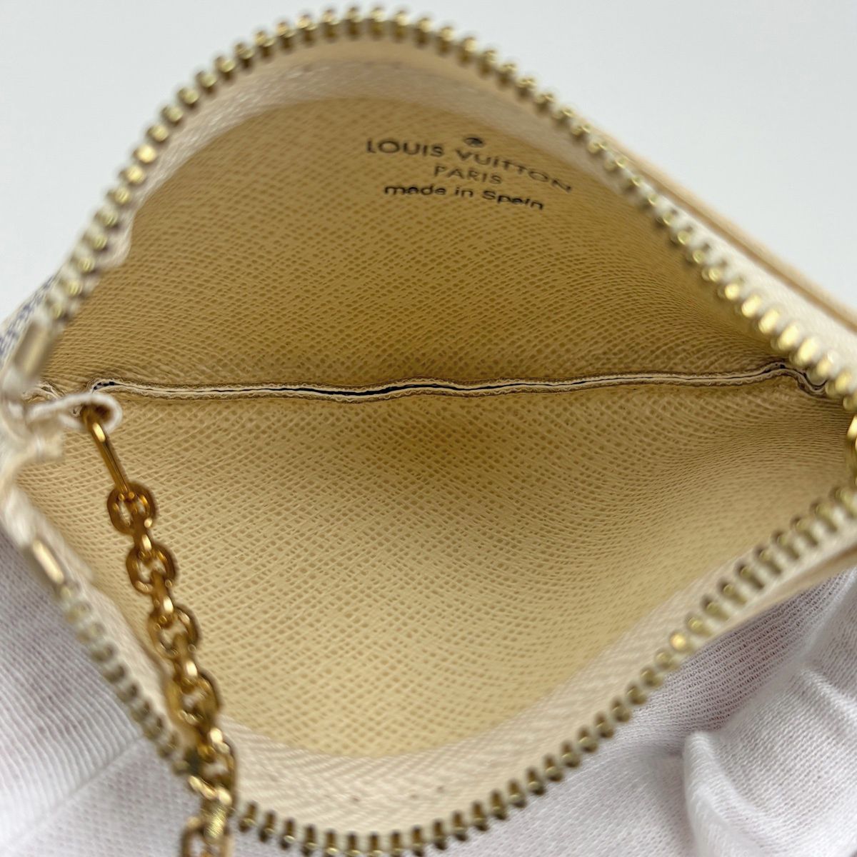 Louis Vuitton Pochette Cles Coin Case Key Ring Purse Damier Azur White — view 5