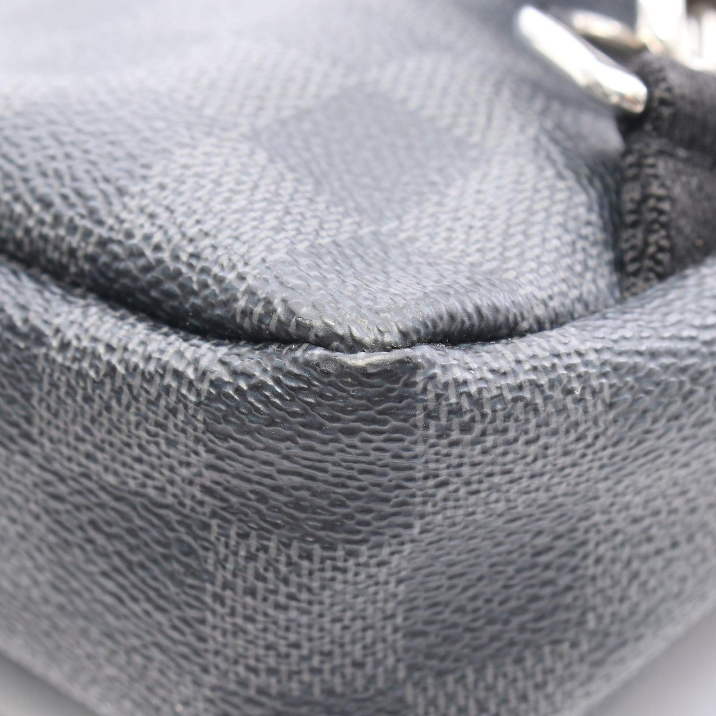 Louis Vuitton Waist Bag Avenue Canvas Leather — view 8