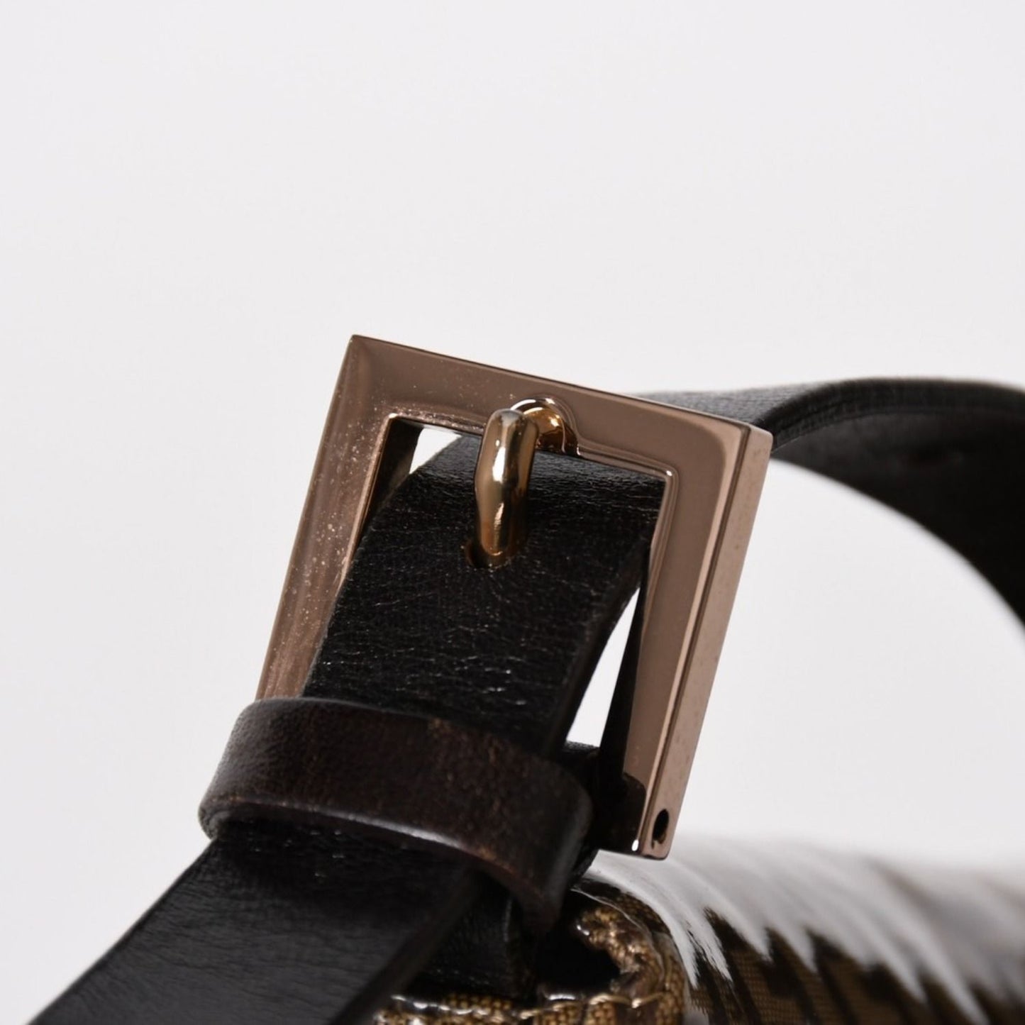 Fendi Mamma Baguette Bag Zucchino Vinyl Brown Blanc — view 8