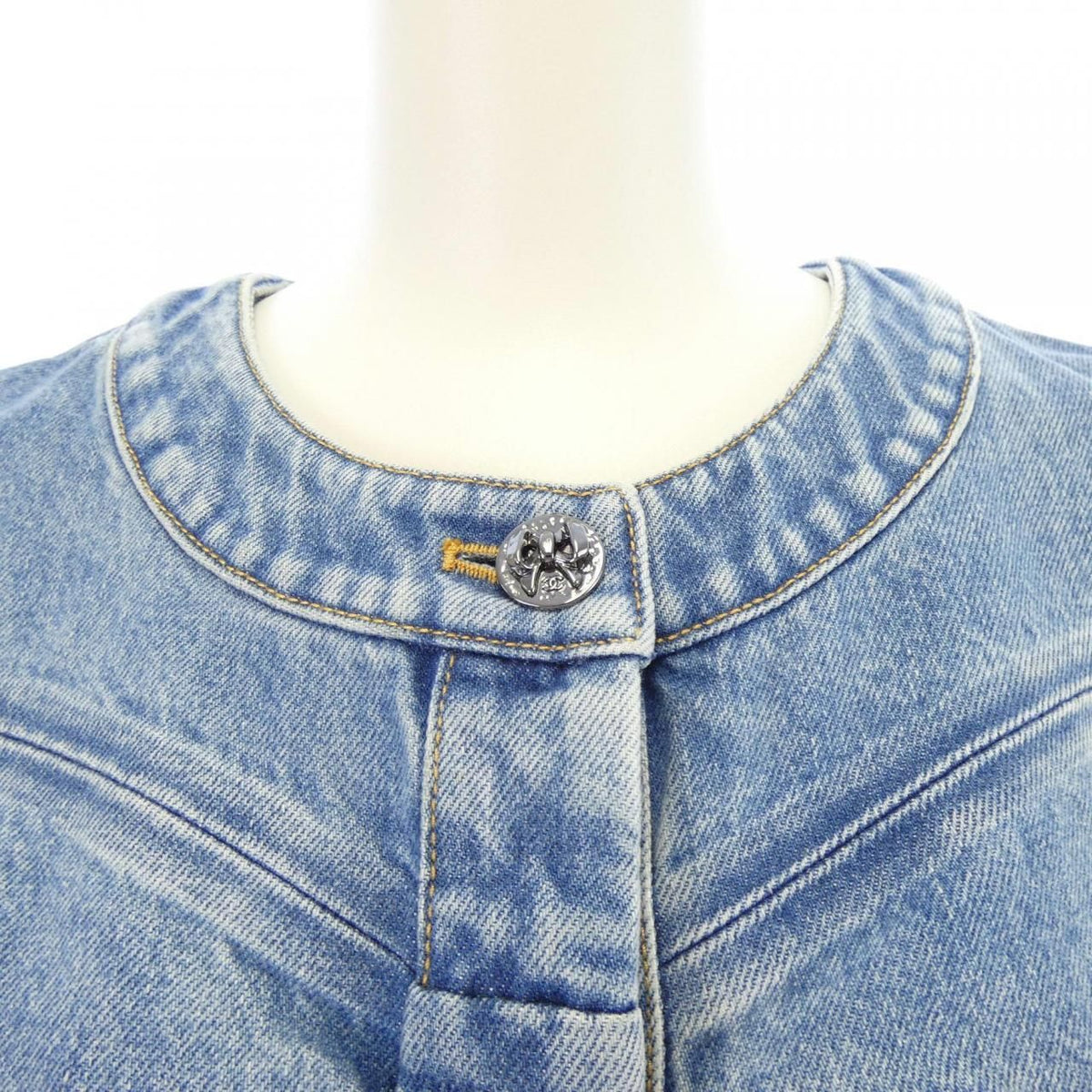 Chanel Vest Blue — view 6