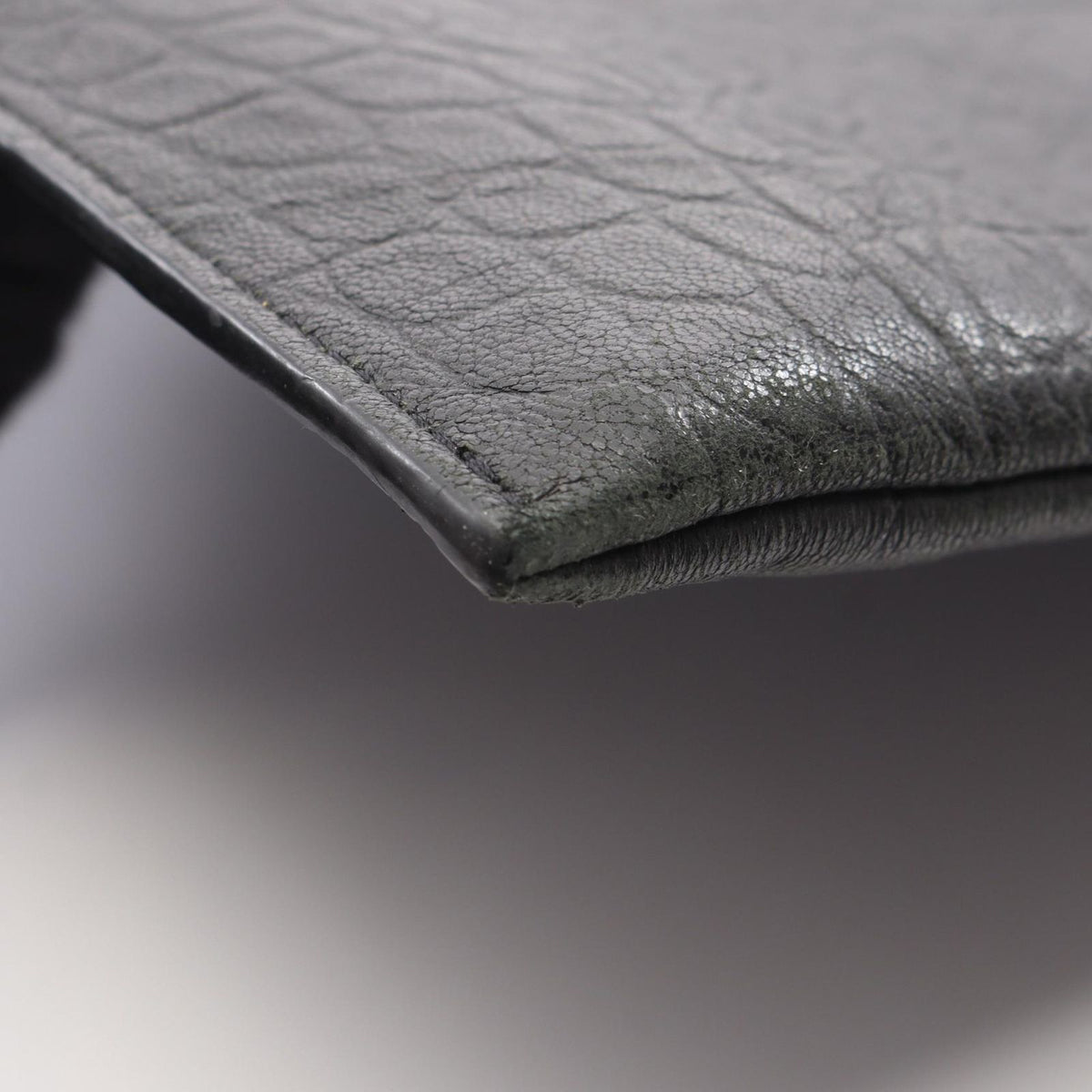 Saint Laurent Paris Clutch Croco — view 8