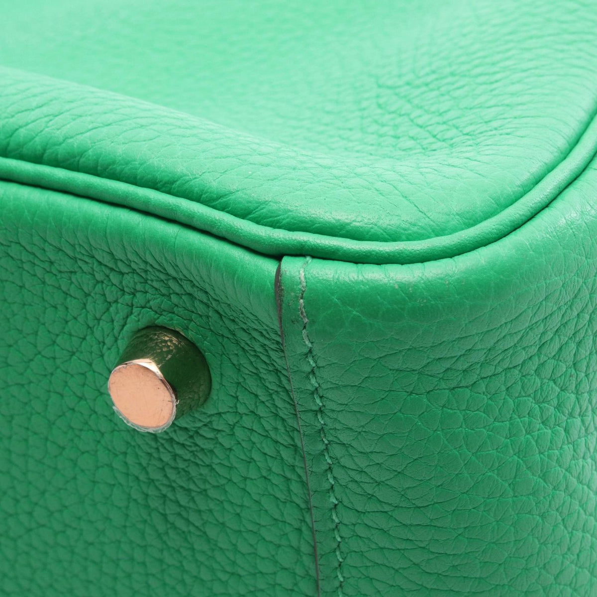 Hermes Shoulder Bag Lindy 26 Mint Leather — view 6