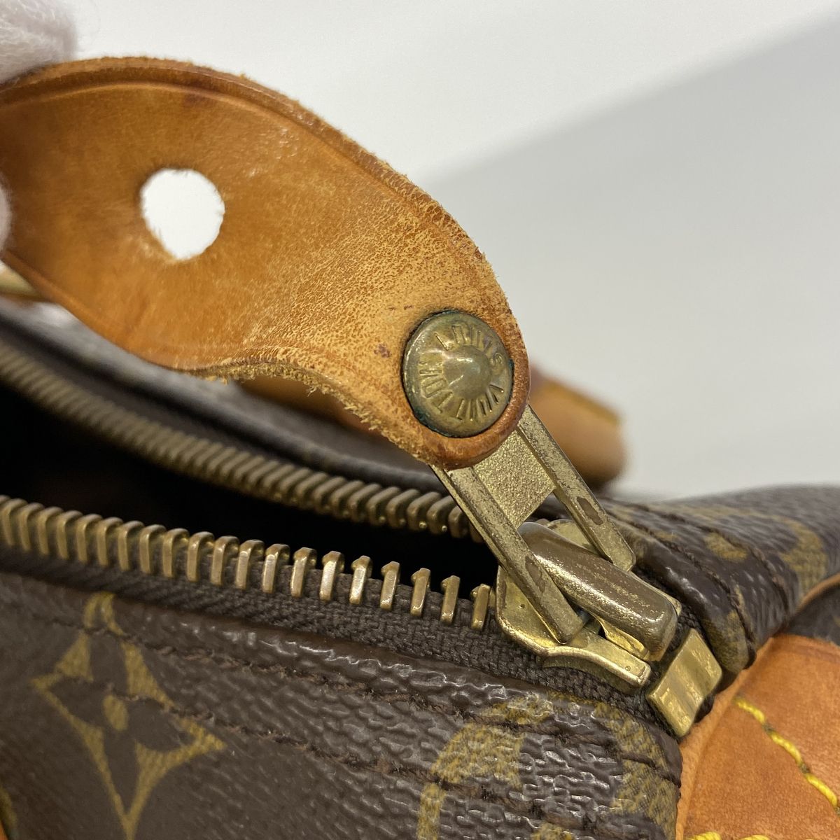 Louis Vuitton Handle Monogram Speedy 25 Brown Handbag — view 8