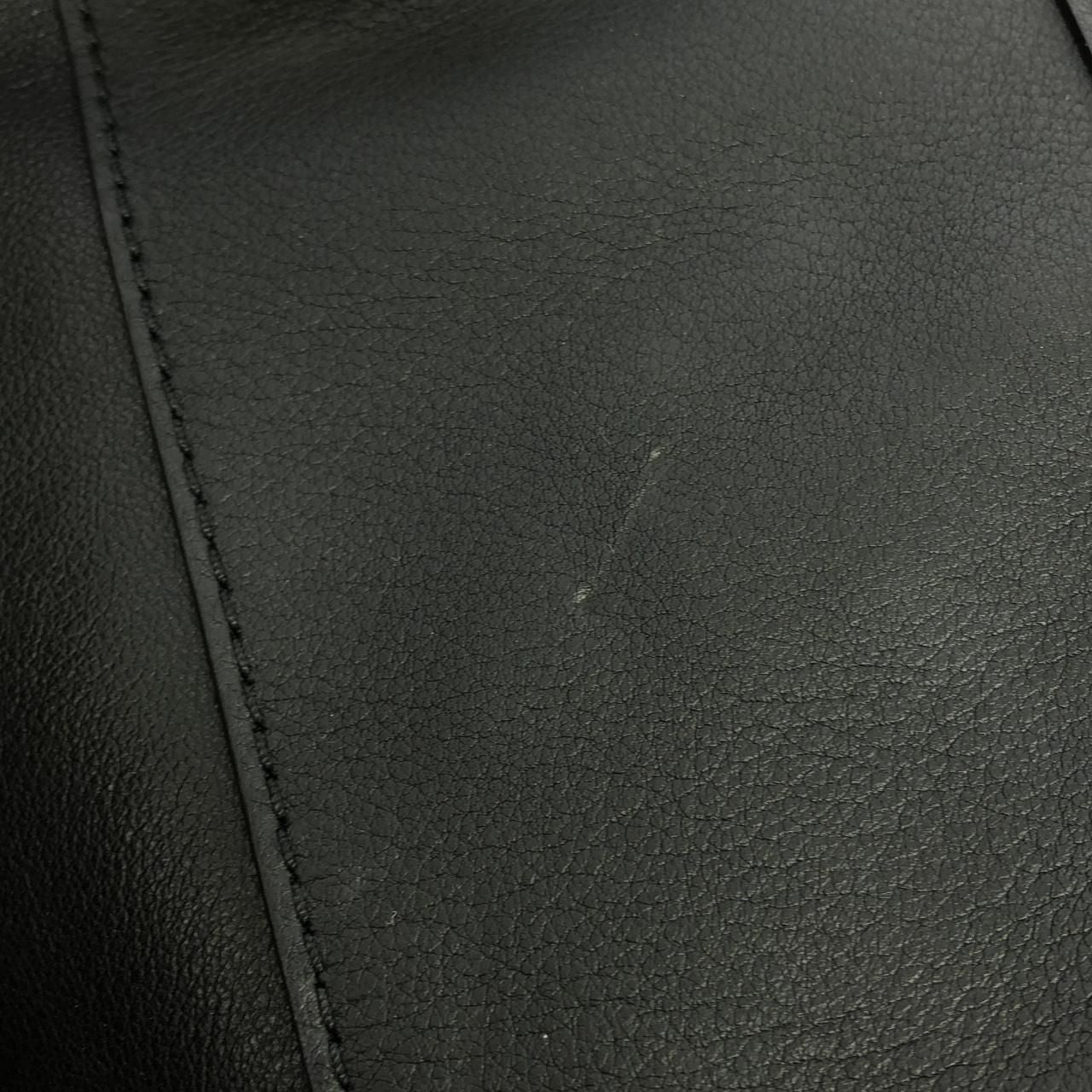 Louis Vuitton City Steamer Soft MM Shoulder Bag — view 8
