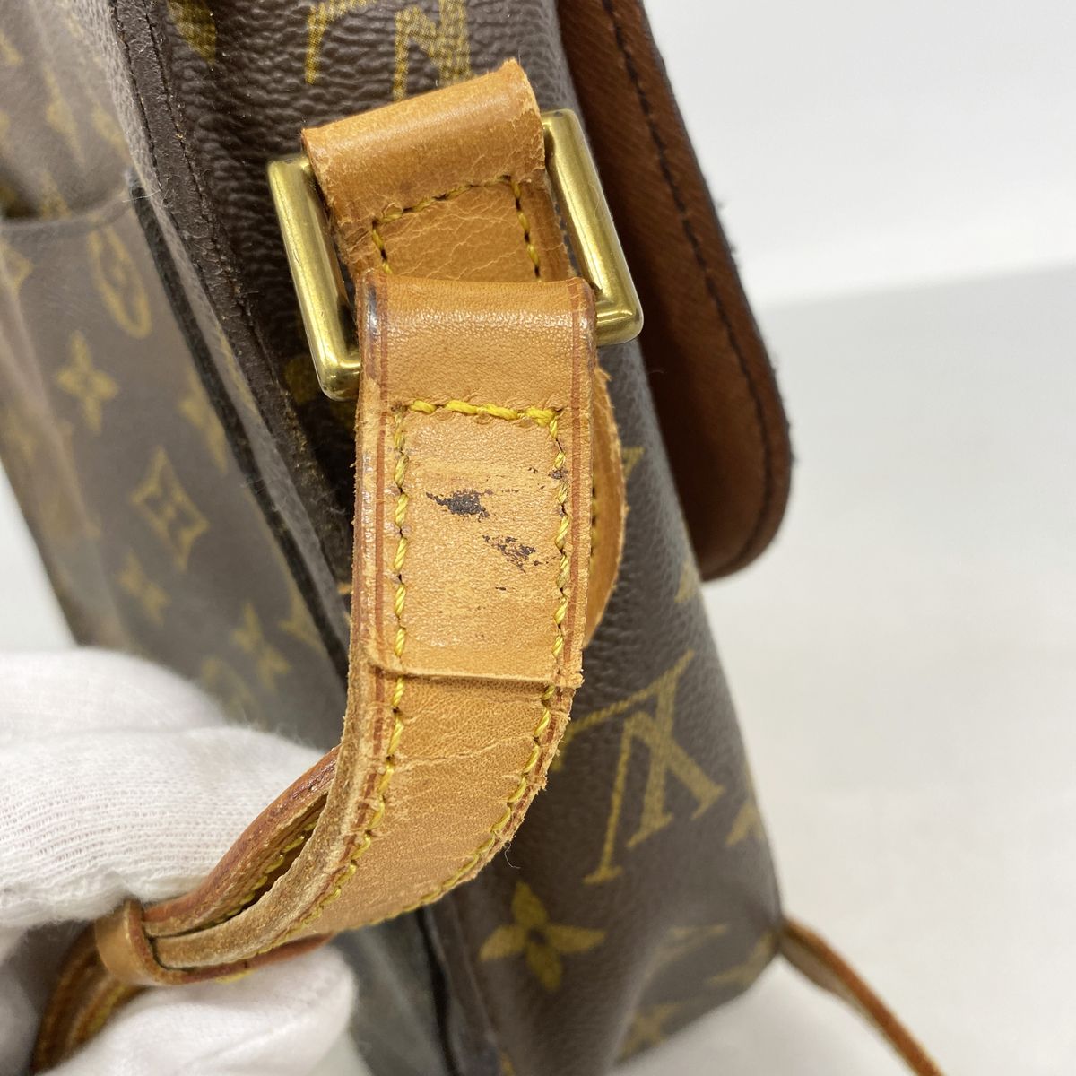 Louis Vuitton Shoulder Bag Monogram Saint Cloud GM Brown — view 8