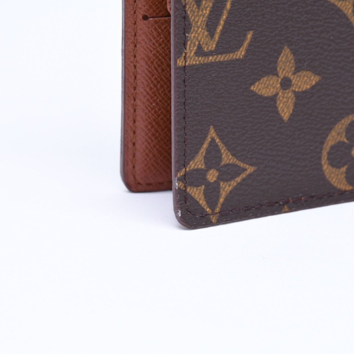 Louis Vuitton Portefeuille Marco Bifold Wallet Brown — view 8