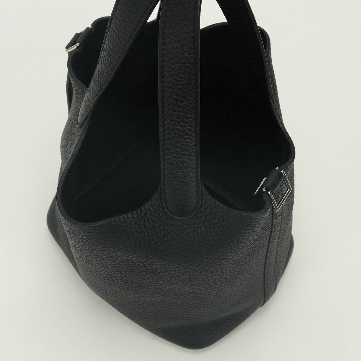 Hermes Picotin Lock PM 18 Tote Bag Taurillon Clemence Noir Black Silver Handle — view 8