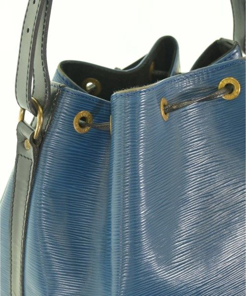 Louis Vuitton Shoulder Bag — view 8