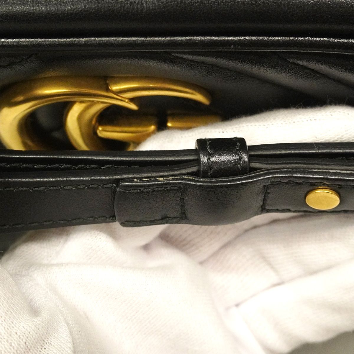 Gucci Shoulder Bag GG Marmont Leather Black Gold — view 8