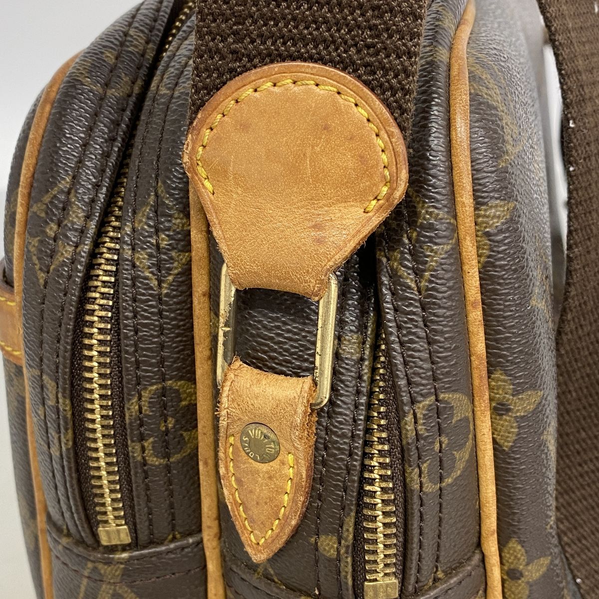 Louis Vuitton Shoulder Bag Monogram Reporter PM Brown — view 8