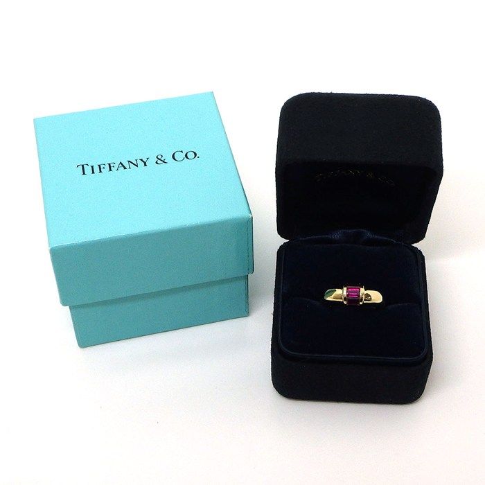 Tiffany & Co Ring Stacking Baguette Cut Ruby 18K Yellow Gold — view 7