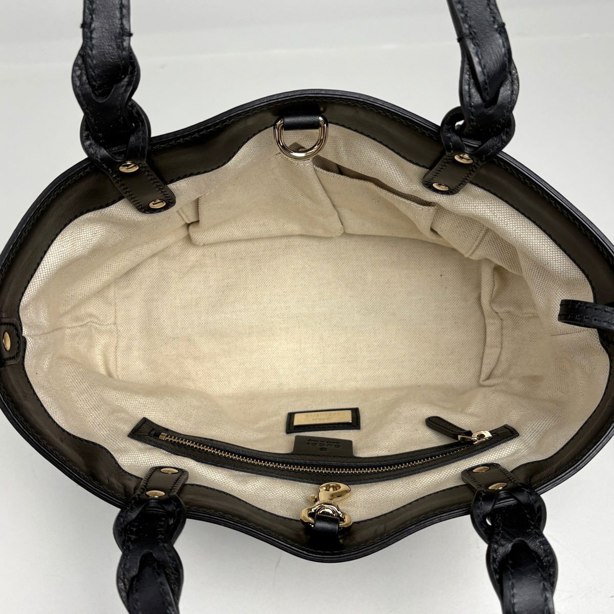 Gucci Micro Guccissima Leather Tote Bag Black — view 7