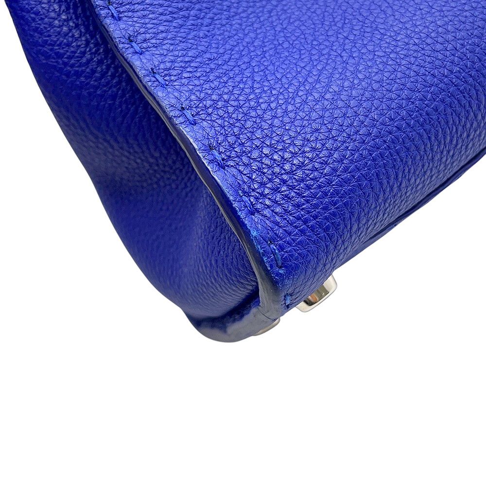 Fendi Peekaboo Selleria Regular Leather 2-Way Shoulder Bag — view 8