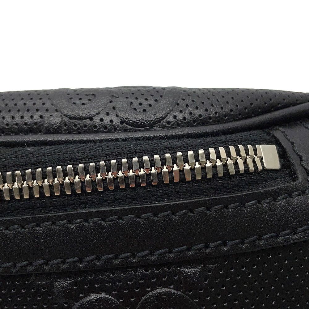 Gucci Belt Bag GG Embossed Bag Leather Black — view 8