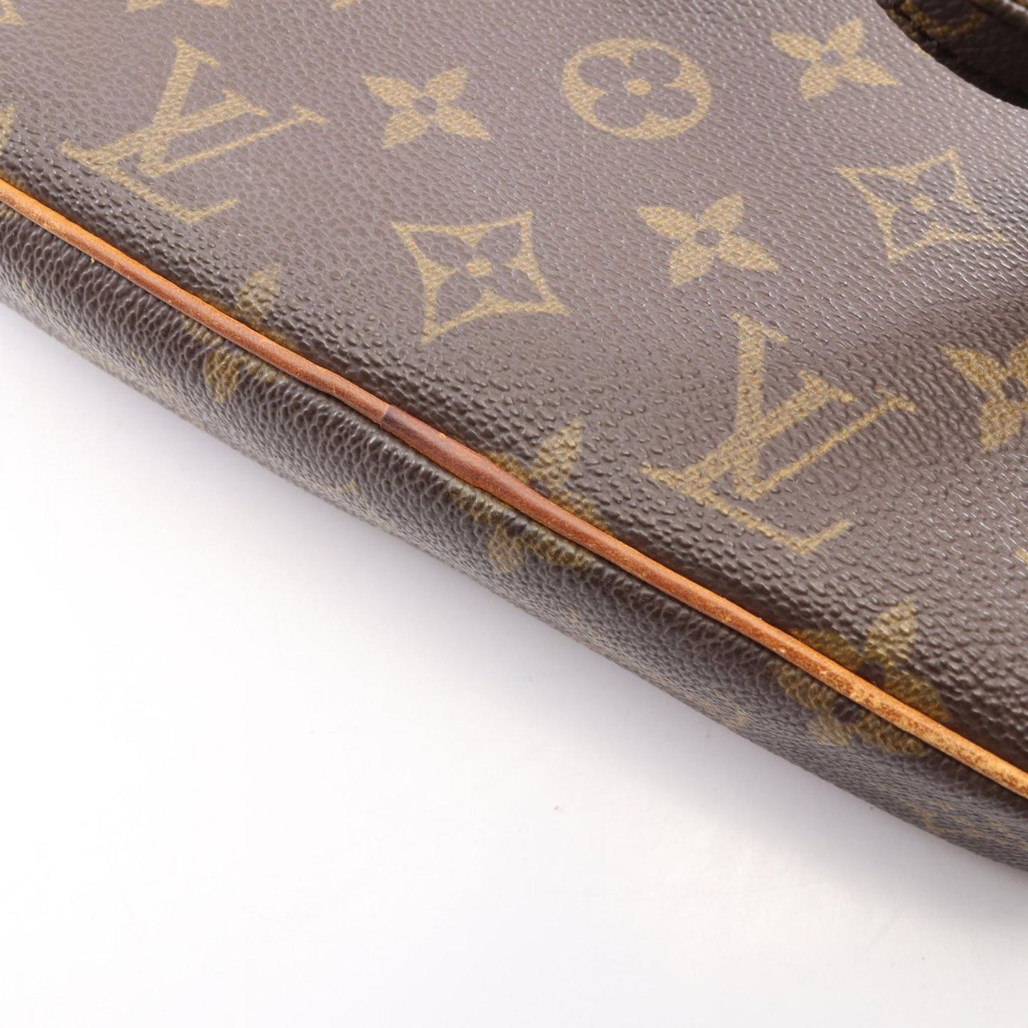 Louis Vuitton Shoulder Bag Marly Bandouliere Monogram Leather Pochette — view 8