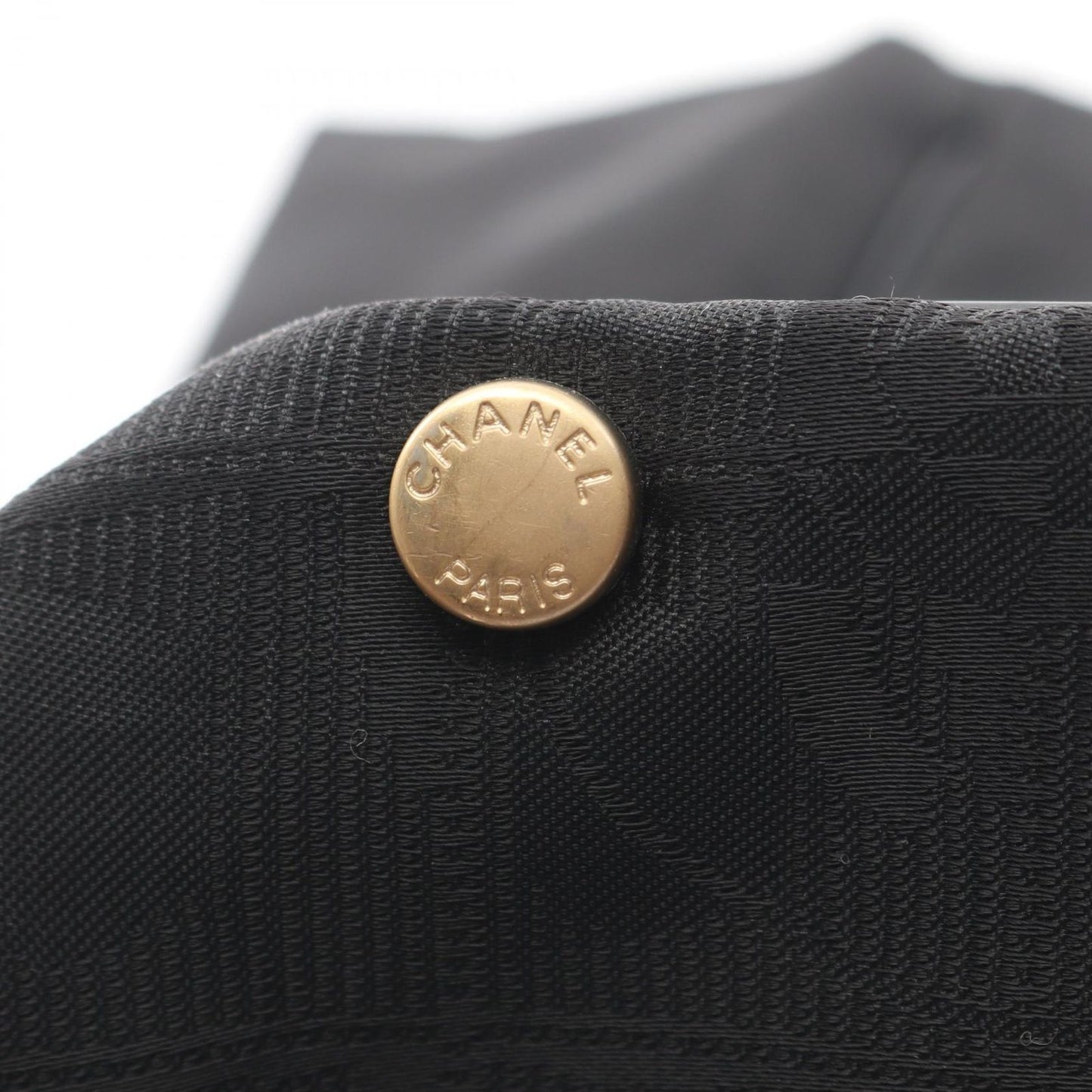 Chanel Tote Bag New Travel Line MM Black Leather MM — view 8