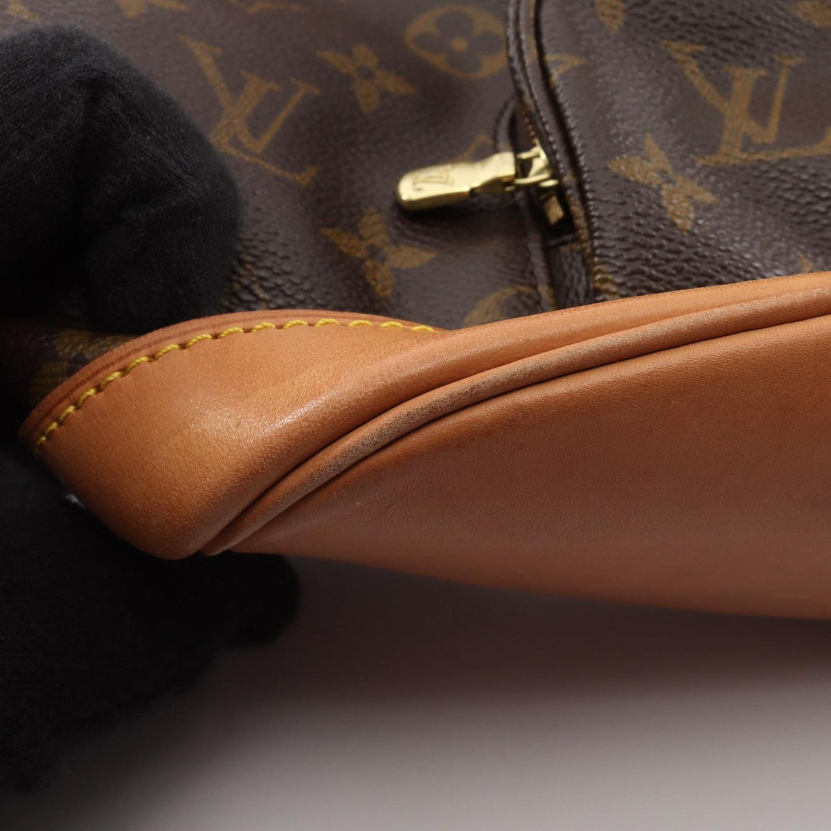 Louis Vuitton Backpack Montsouris MM Leather — view 8