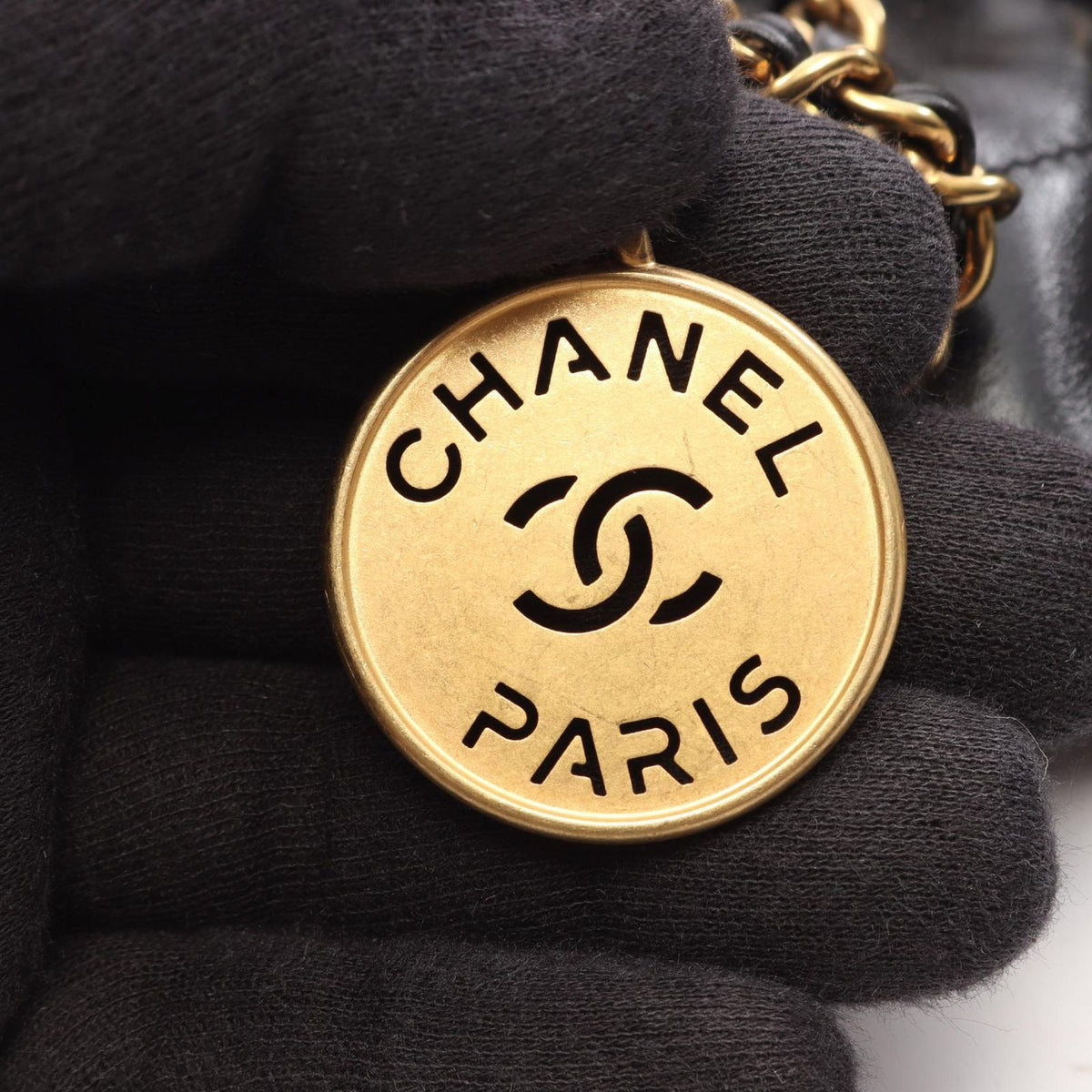 Chanel Shoulder Bag 22 Mini Black Lambskin 22 Quilted Chain — view 8
