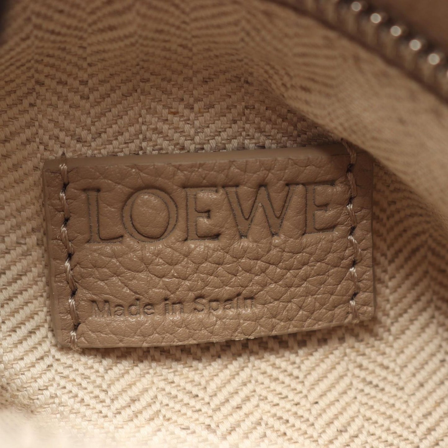 Loewe Puzzle Edge Small Leather Shoulder Bag — view 4