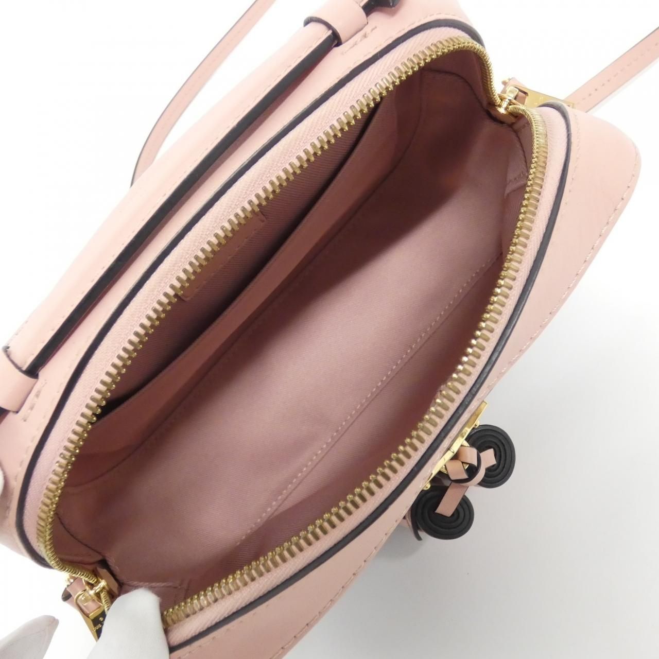 Louis Vuitton Monogram Saintonge Shoulder Bag — view 8