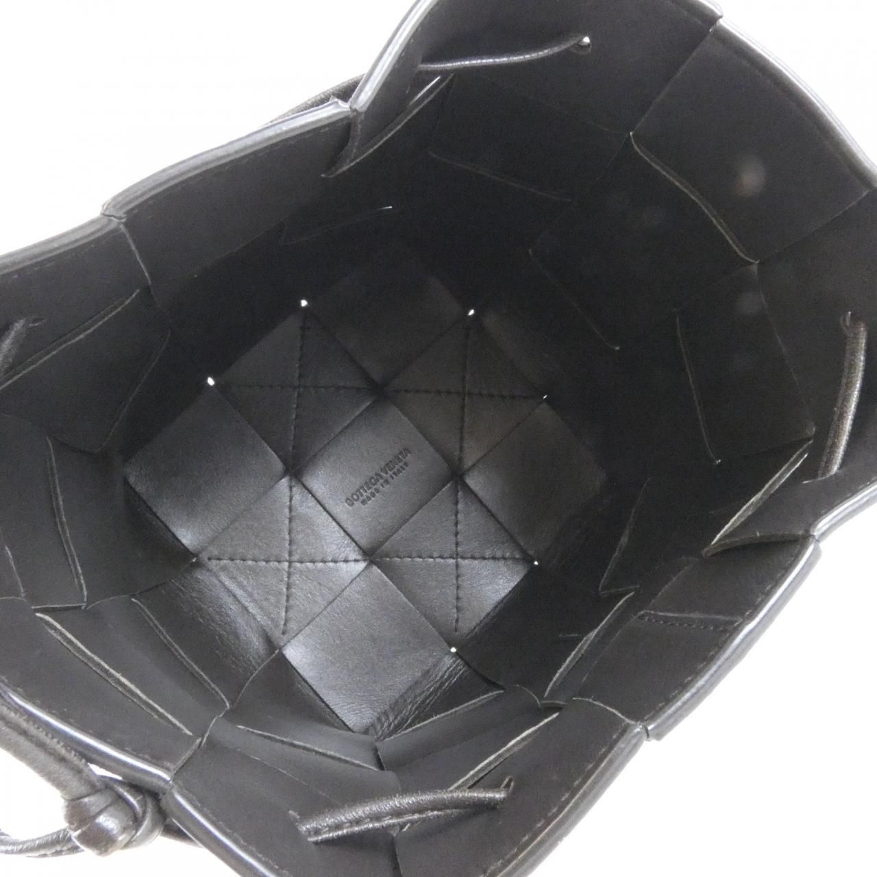 Bottega Veneta Shoulder Bag — view 7