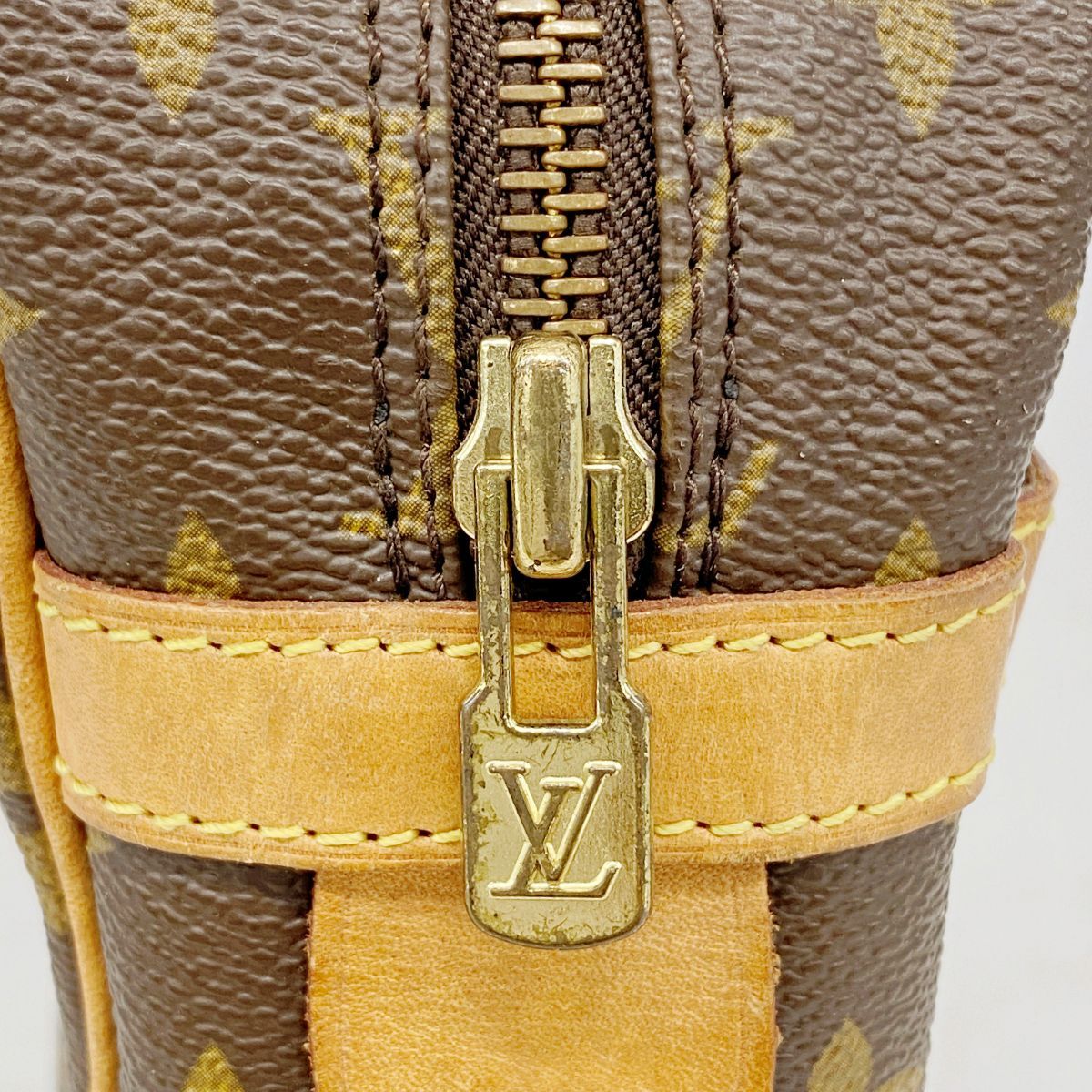 Louis Vuitton Clutch Monogram Compiegne 28 Brown — view 8