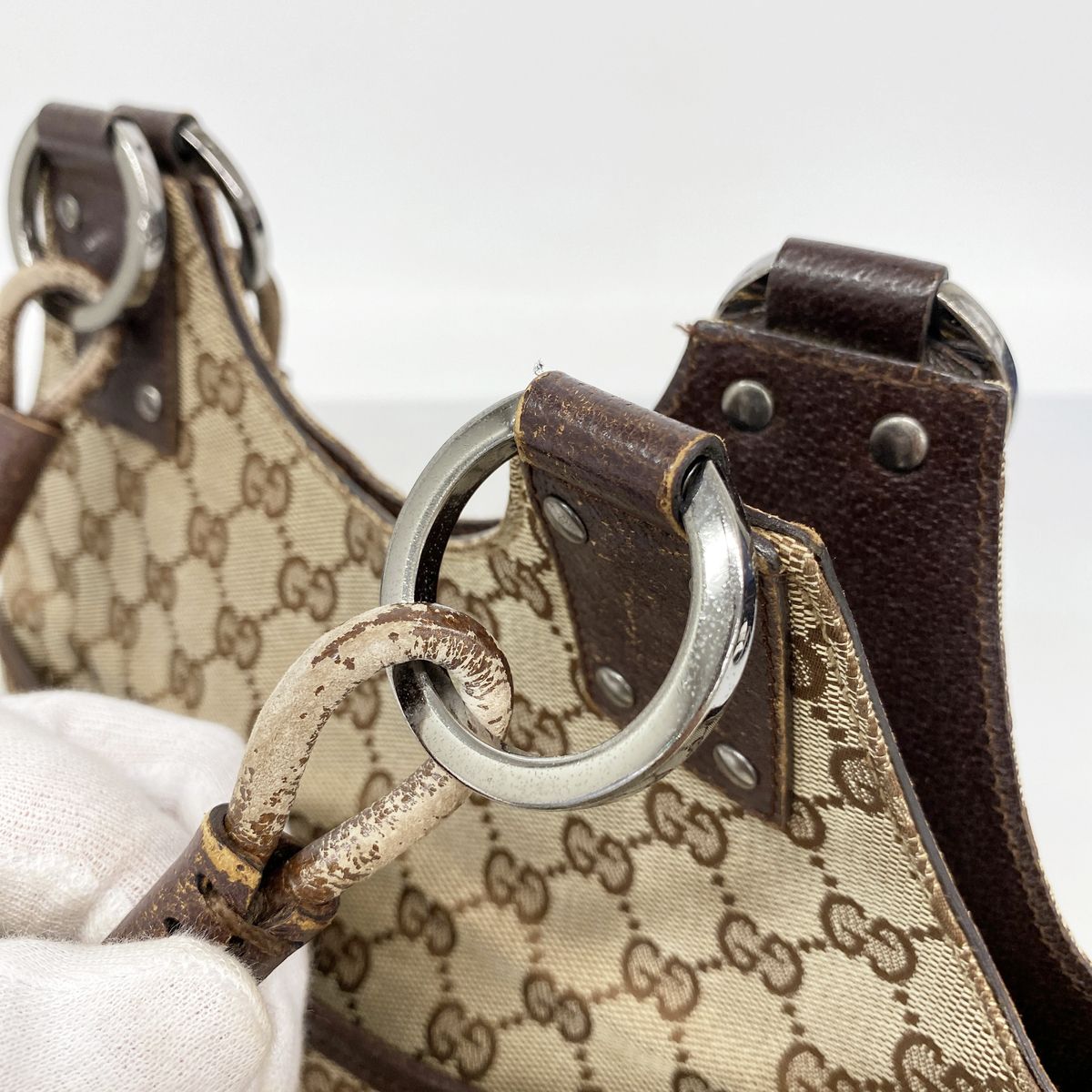 Gucci Handbag GG Canvas Beige Silver — view 8