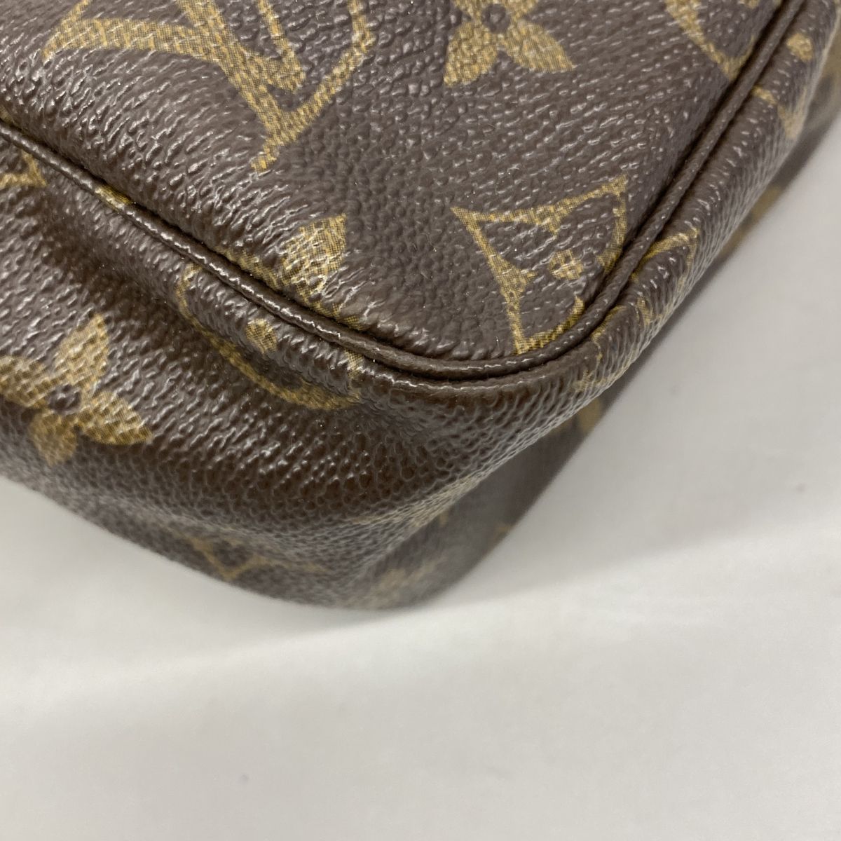 Louis Vuitton Pouch Monogram Trousse Toilet 28 Brown — view 8