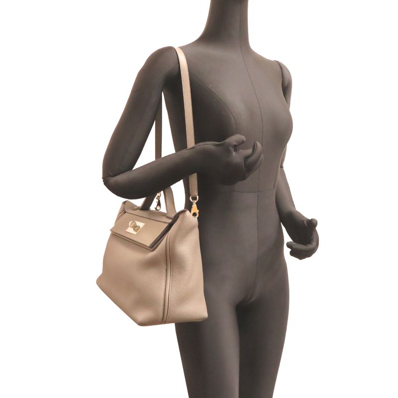 Hermes Handbag Gray — view 8