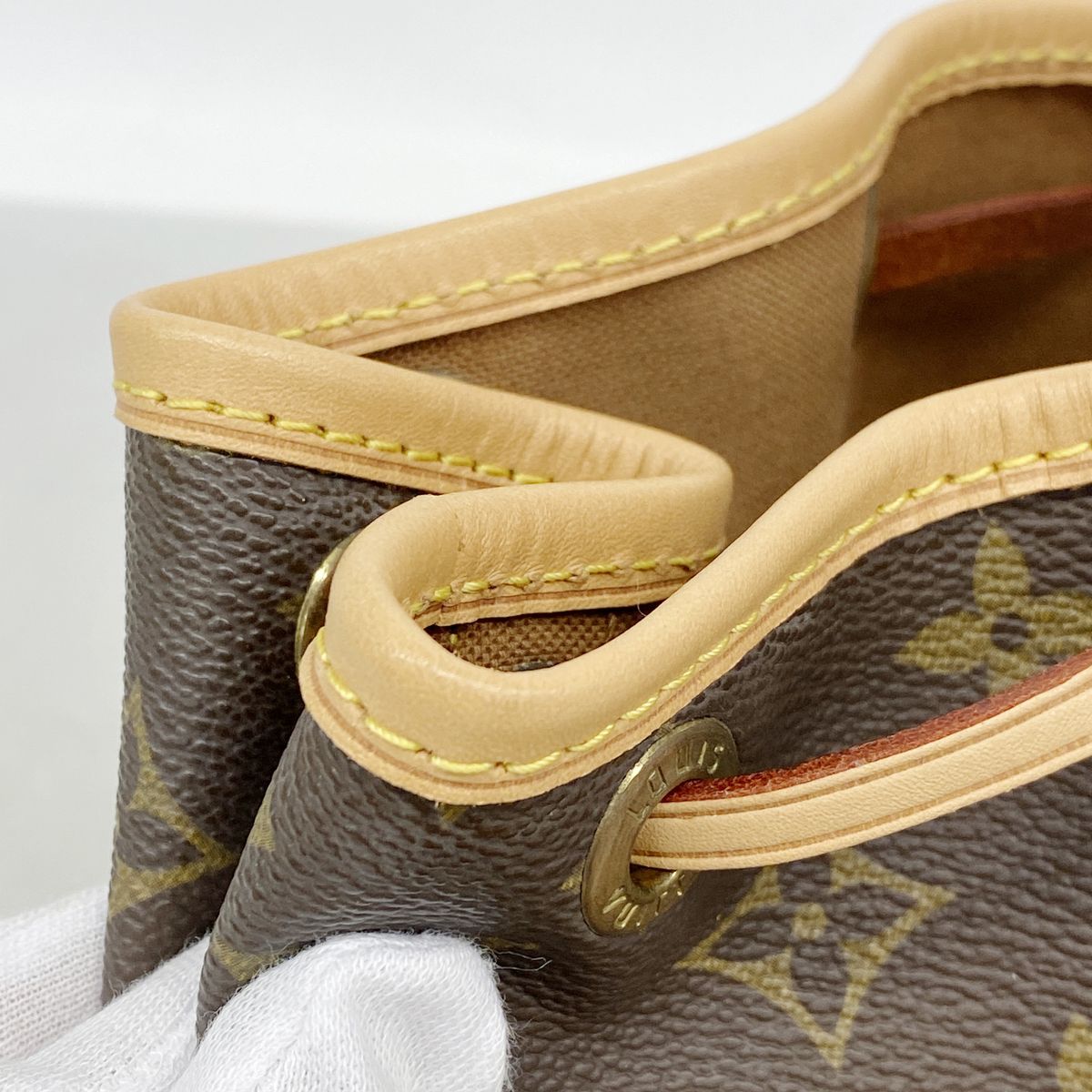 Louis Vuitton Shoulder Bag Monogram Petit Noe Brown — view 8