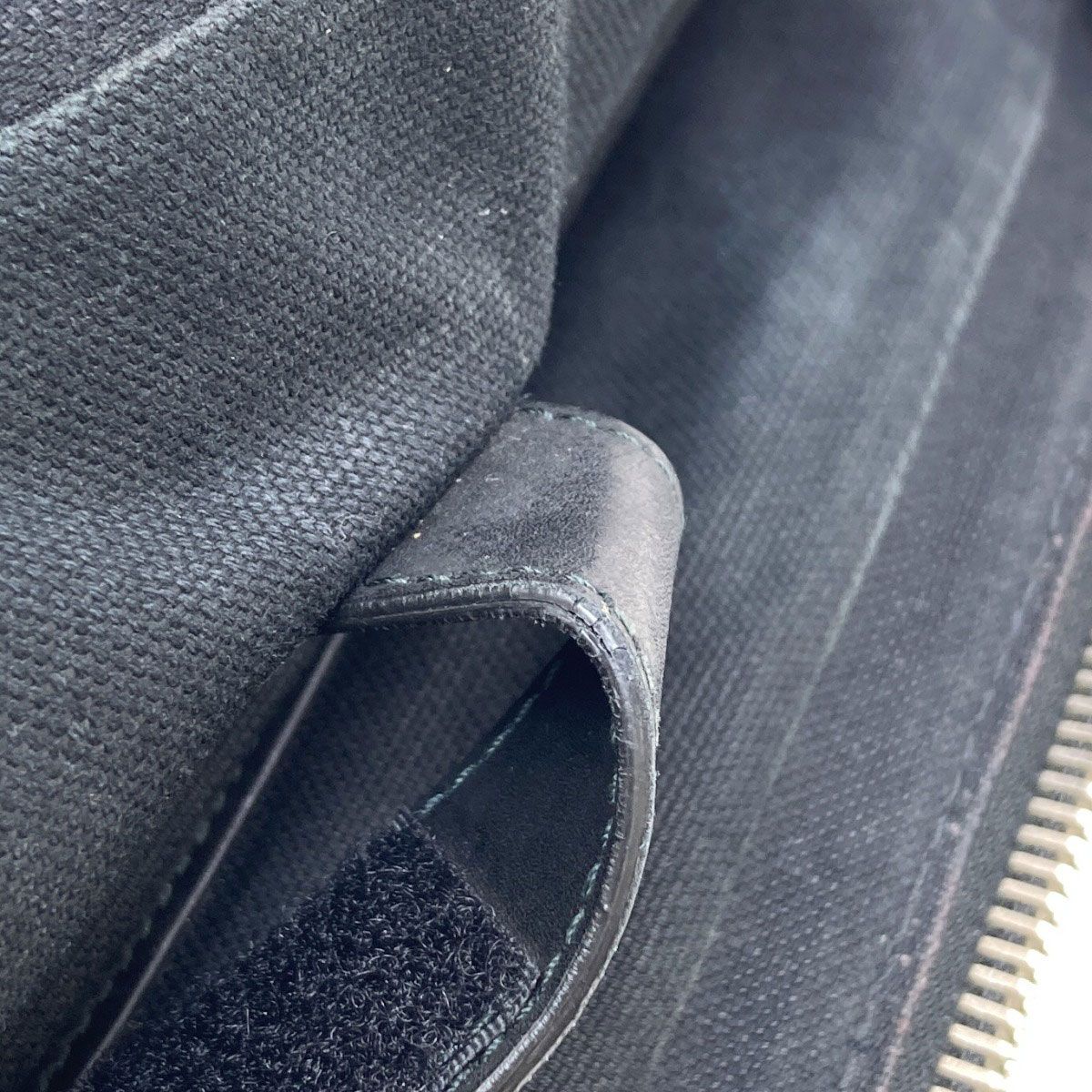 Gucci GG Supreme Business Bag — view 8
