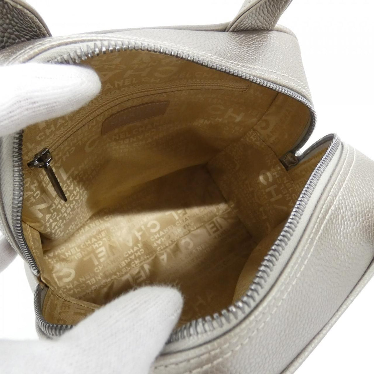Chanel Bag Handbag Silver — view 8