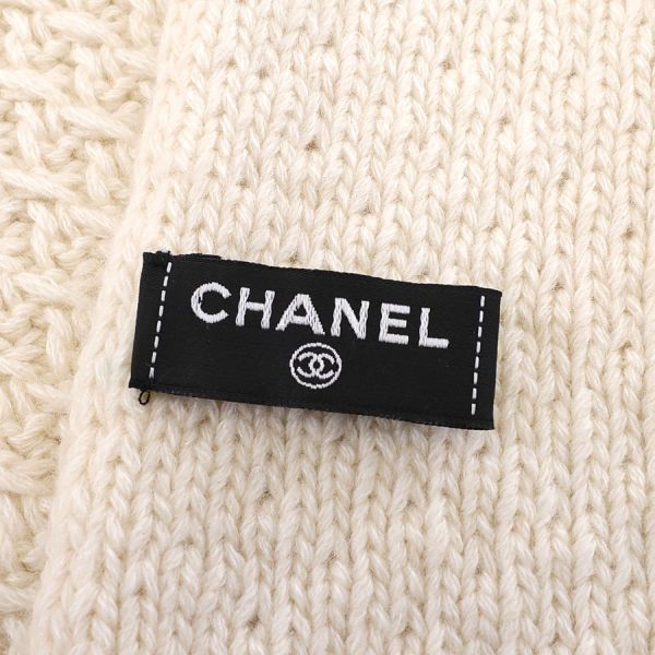 Chanel Scarf Ivory — view 8