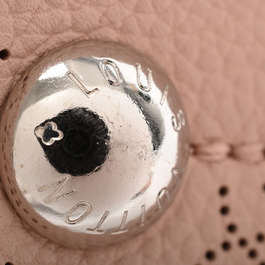 Louis Vuitton Shoulder Bag Bella — view 8