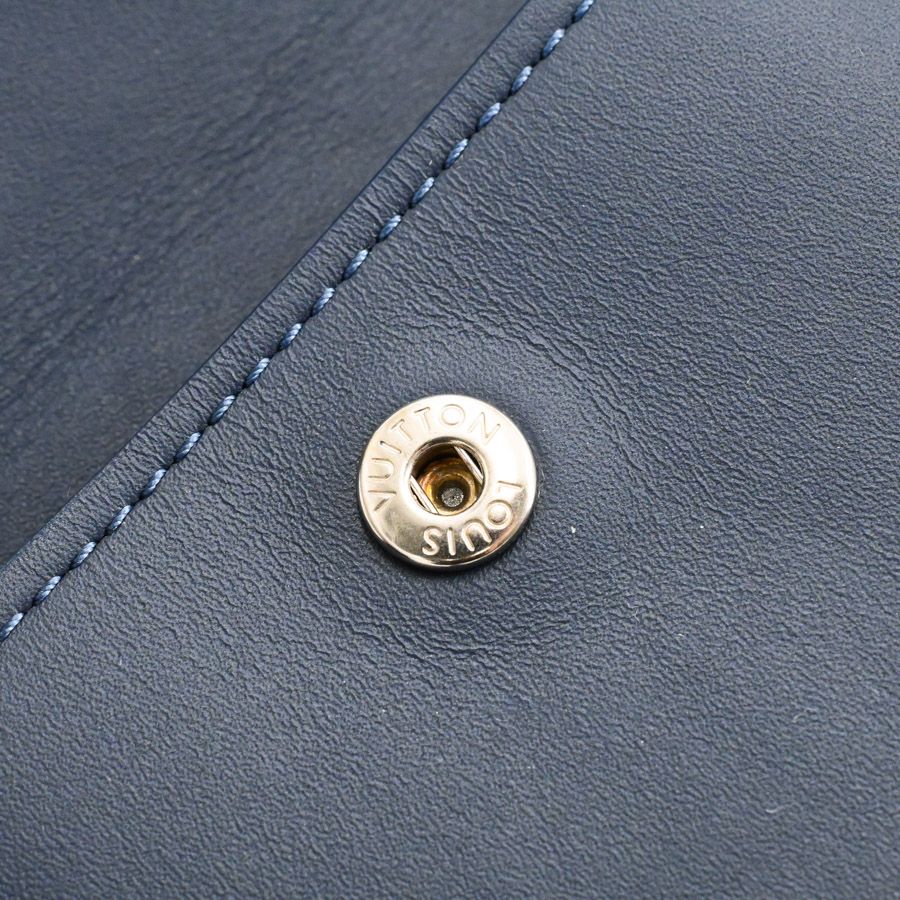 Louis Vuitton Bifold Wallet Zippy Compact — view 8