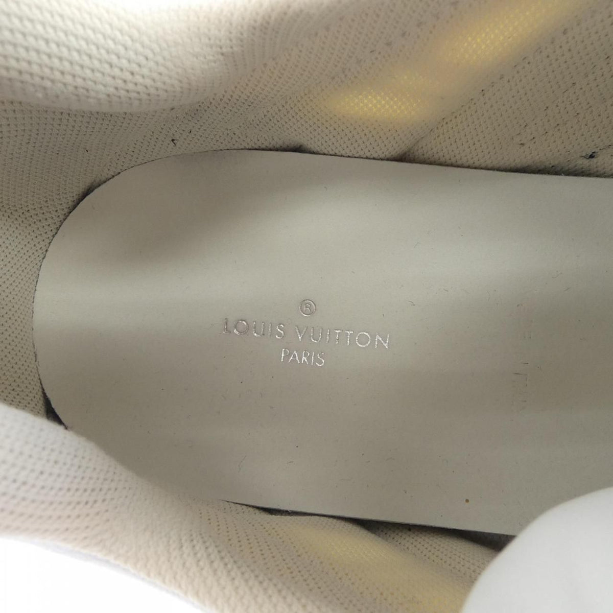 Louis Vuitton Arc Light Line Sneakers — view 6