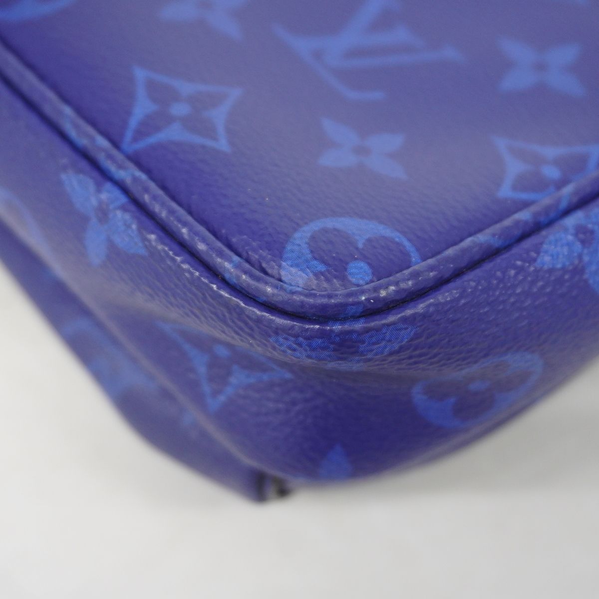 Louis Vuitton Belt Bag Monogram Pacific Messenger PM Blue — view 8