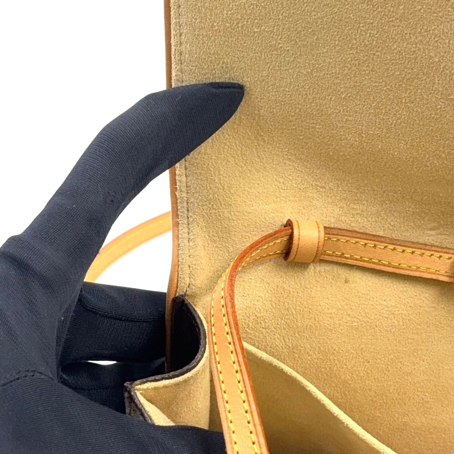 Louis Vuitton Pochette Twin GM Monogram Leather Brown Light Shoulder Bag Gold — view 8