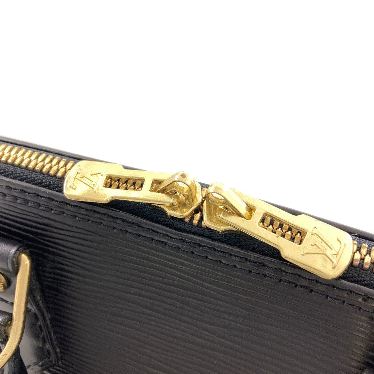 Louis Vuitton Alma Handbag — view 8