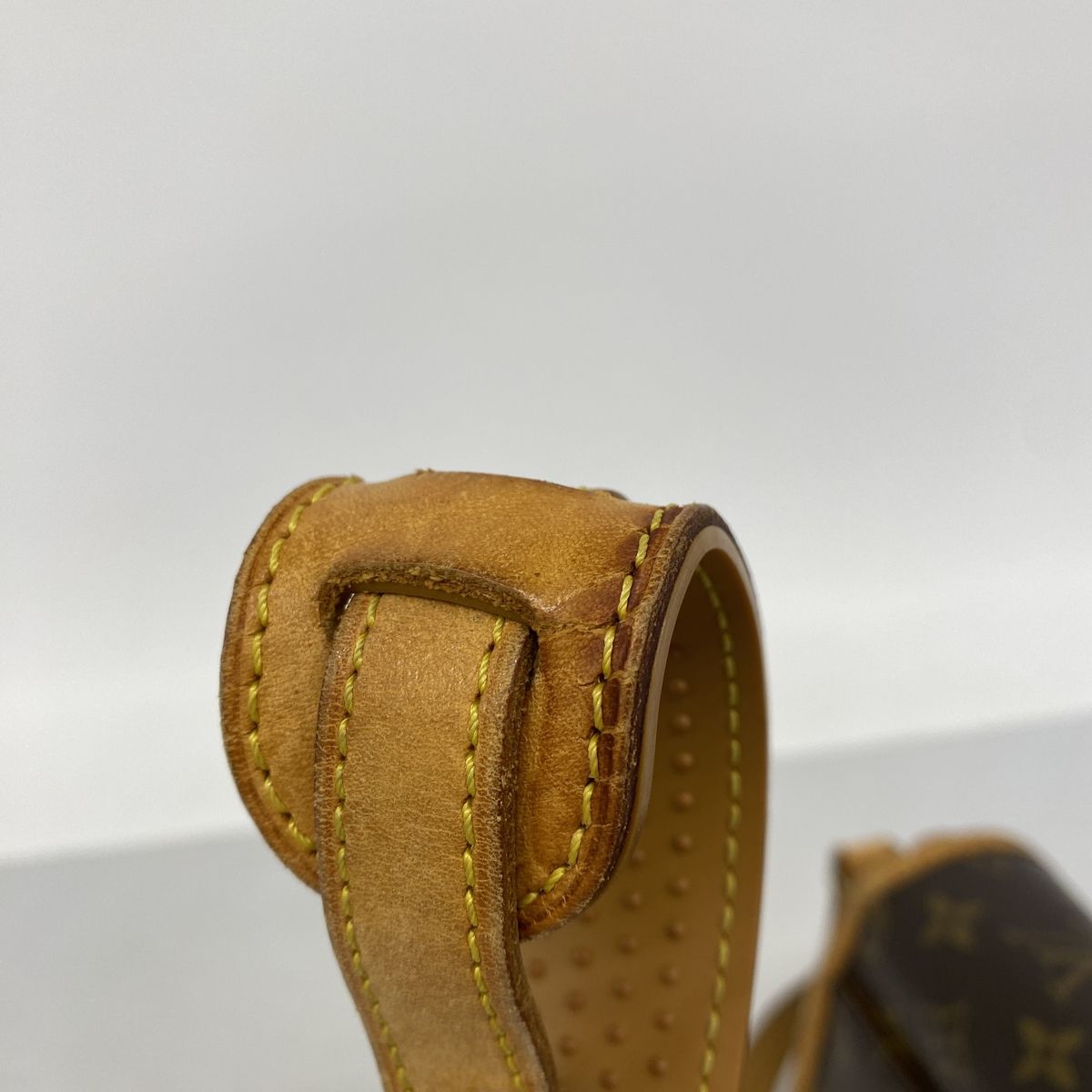 Louis Vuitton Shoulder Bag Monogram Solonge Brown — view 8