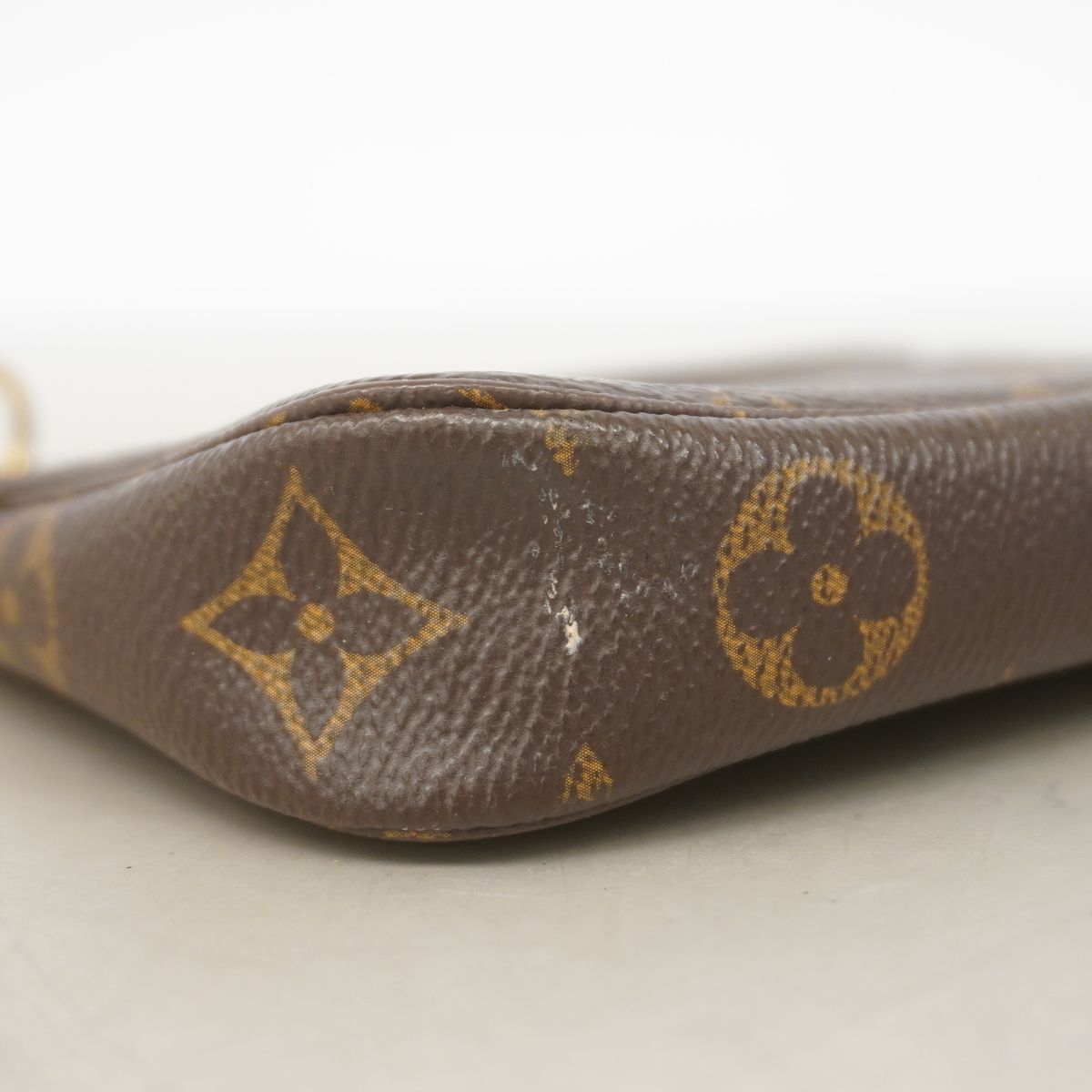 Louis Vuitton Pouch Monogram Mini Pochette Accessoires Brown — view 8