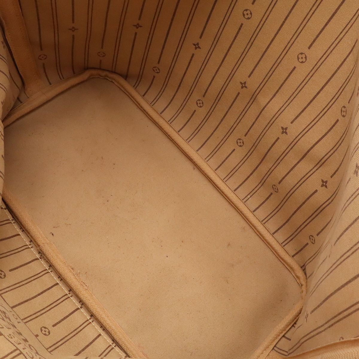 Louis Vuitton Monogram Neverfull MM Tote Shoulder Bag — view 8